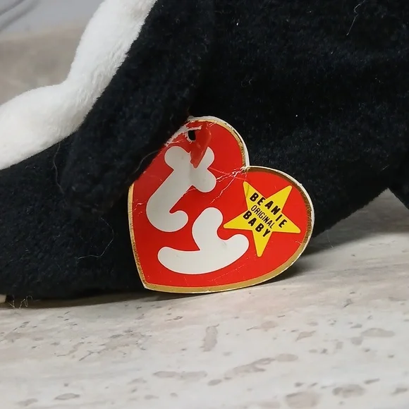 🩵3/$20🩵 Ty Beanie Baby "Waves" The Killer Whale With Tags - Picture 2 of 3